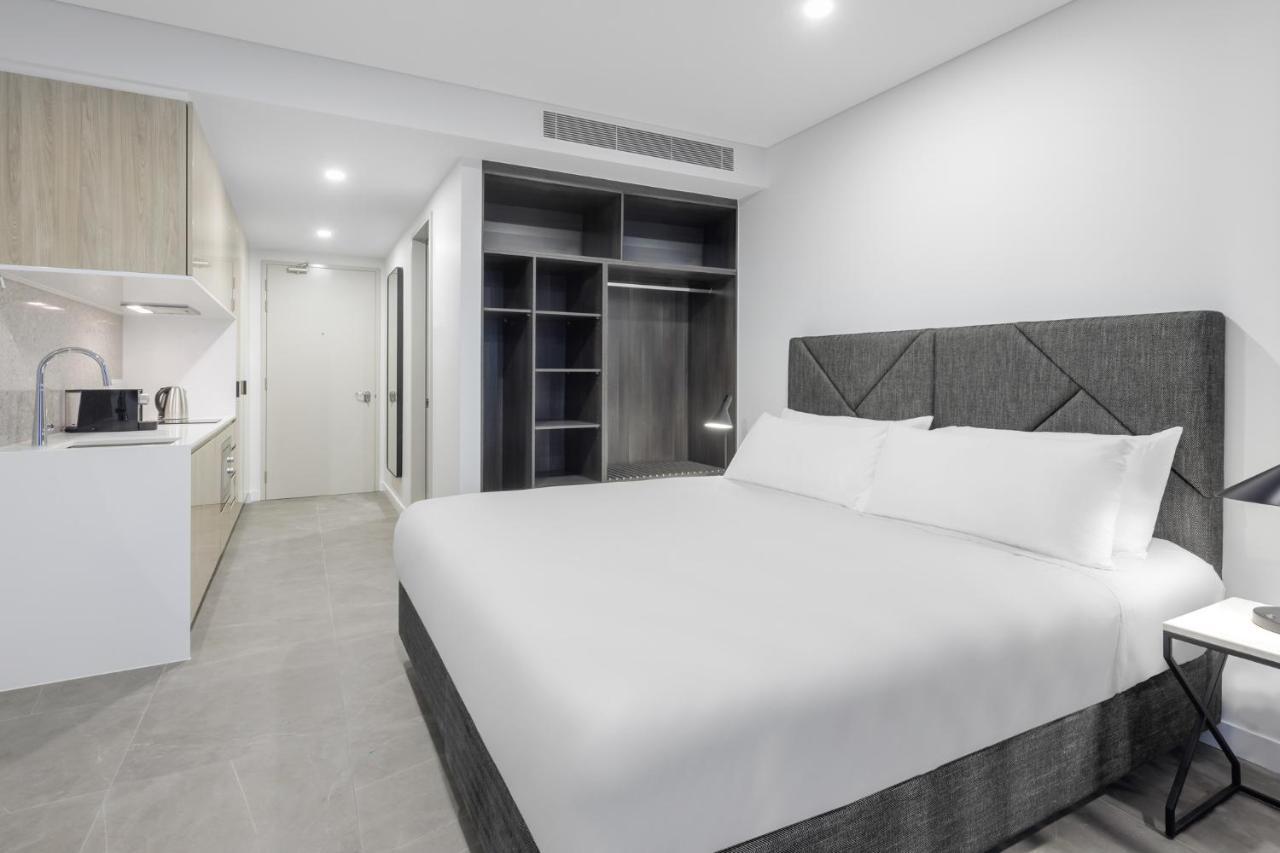 Meriton Suites Melbourne City Exterior foto Studio apartment